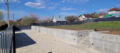 Участок 15,2 сотки № 99 и 100

+7(927)716-26-46